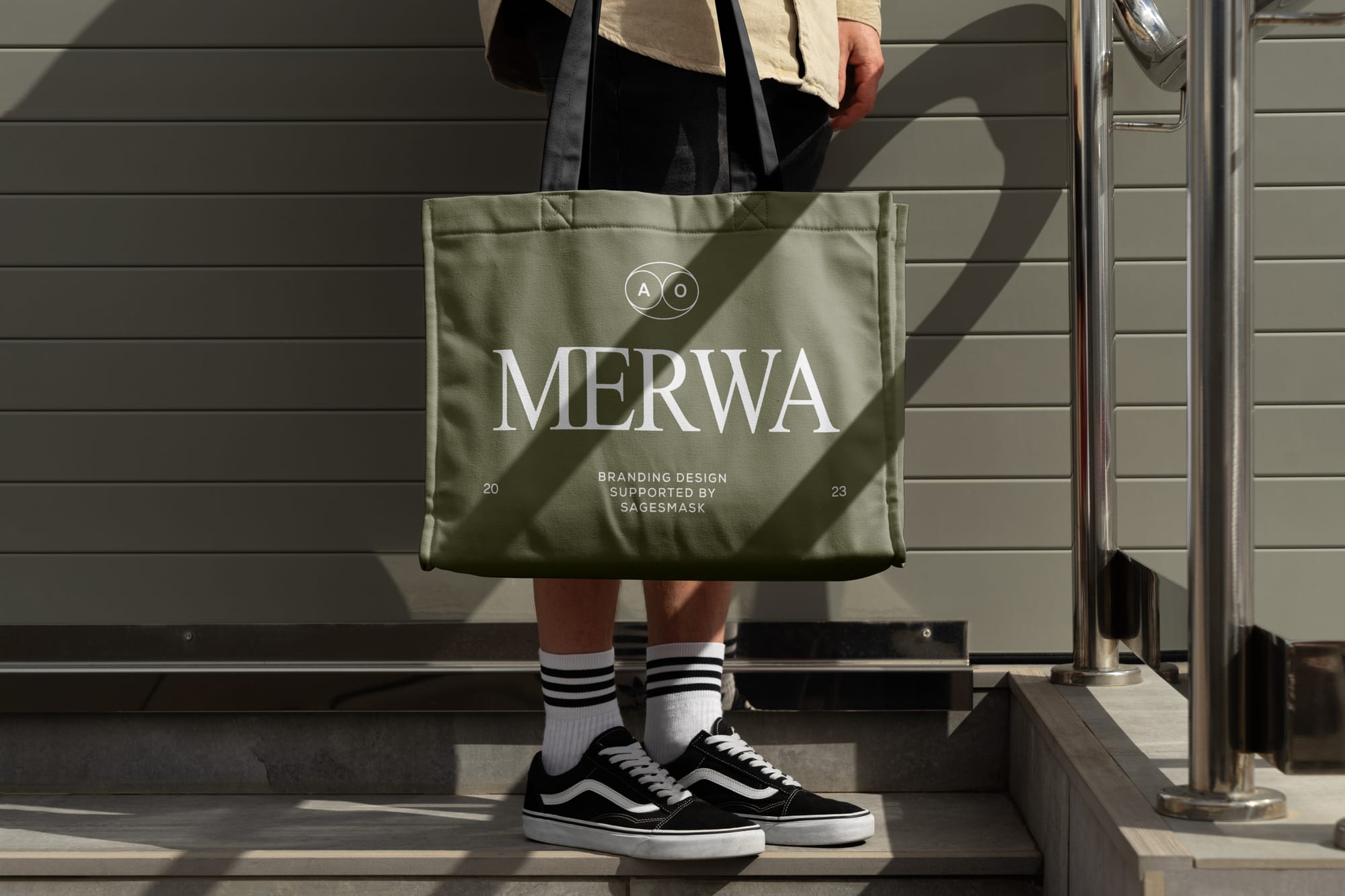 How to write the ® R on Your Brand