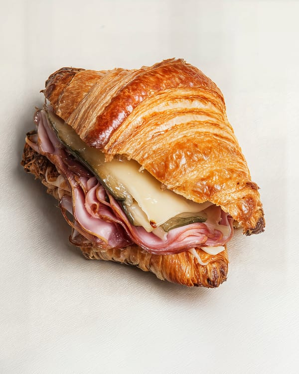 Croissant sandwich