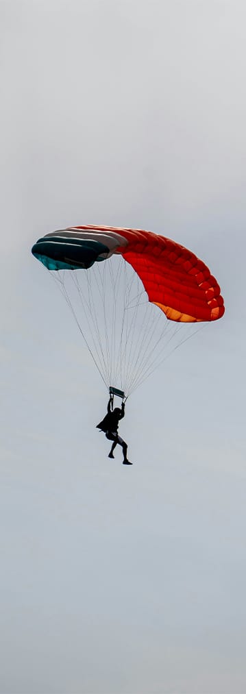Skydiving: The Thrilling Experience of Flying Free in the Sky